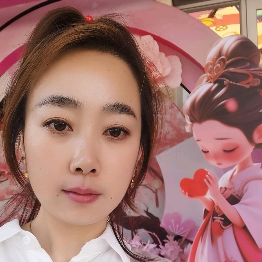 坚强的小女人
