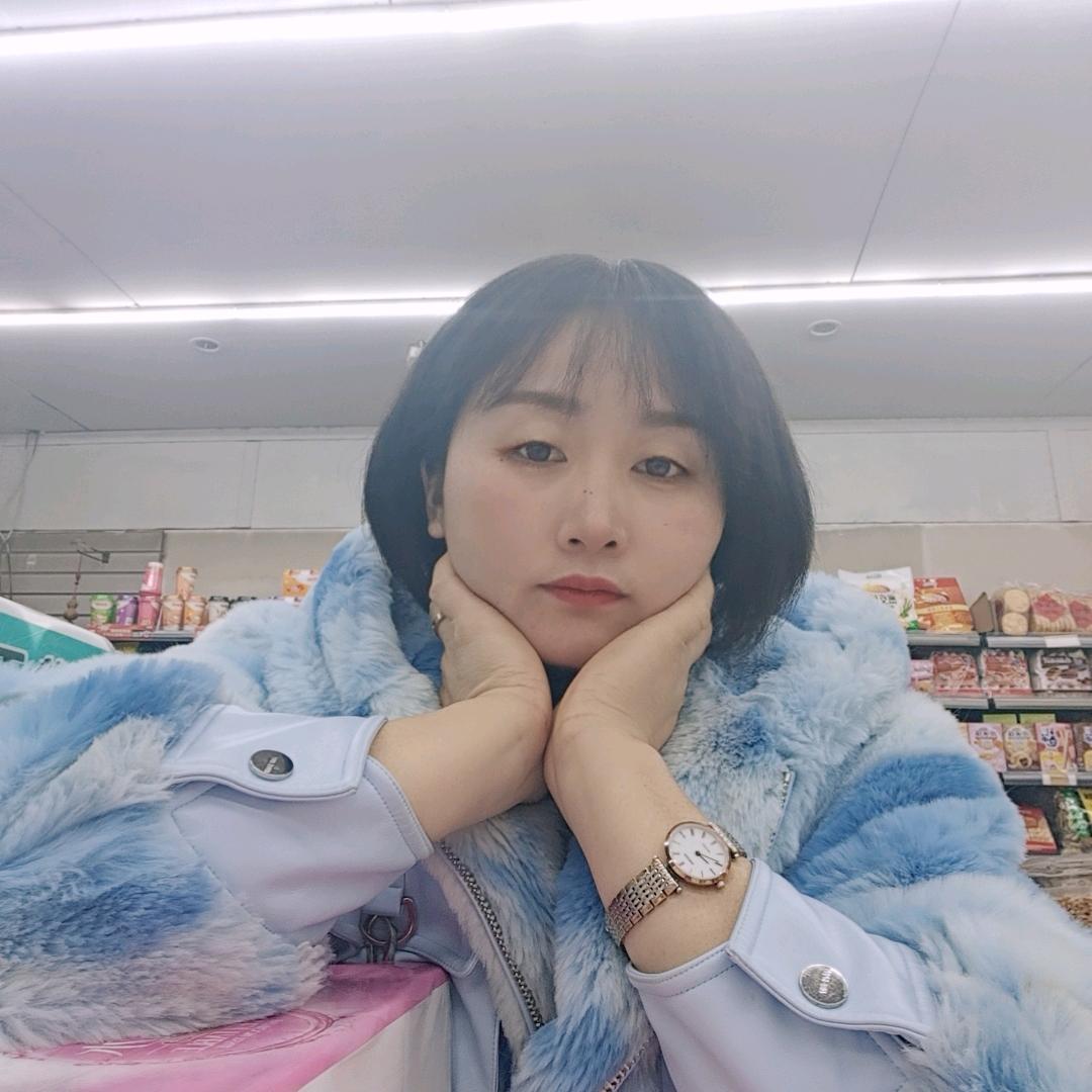 田女士