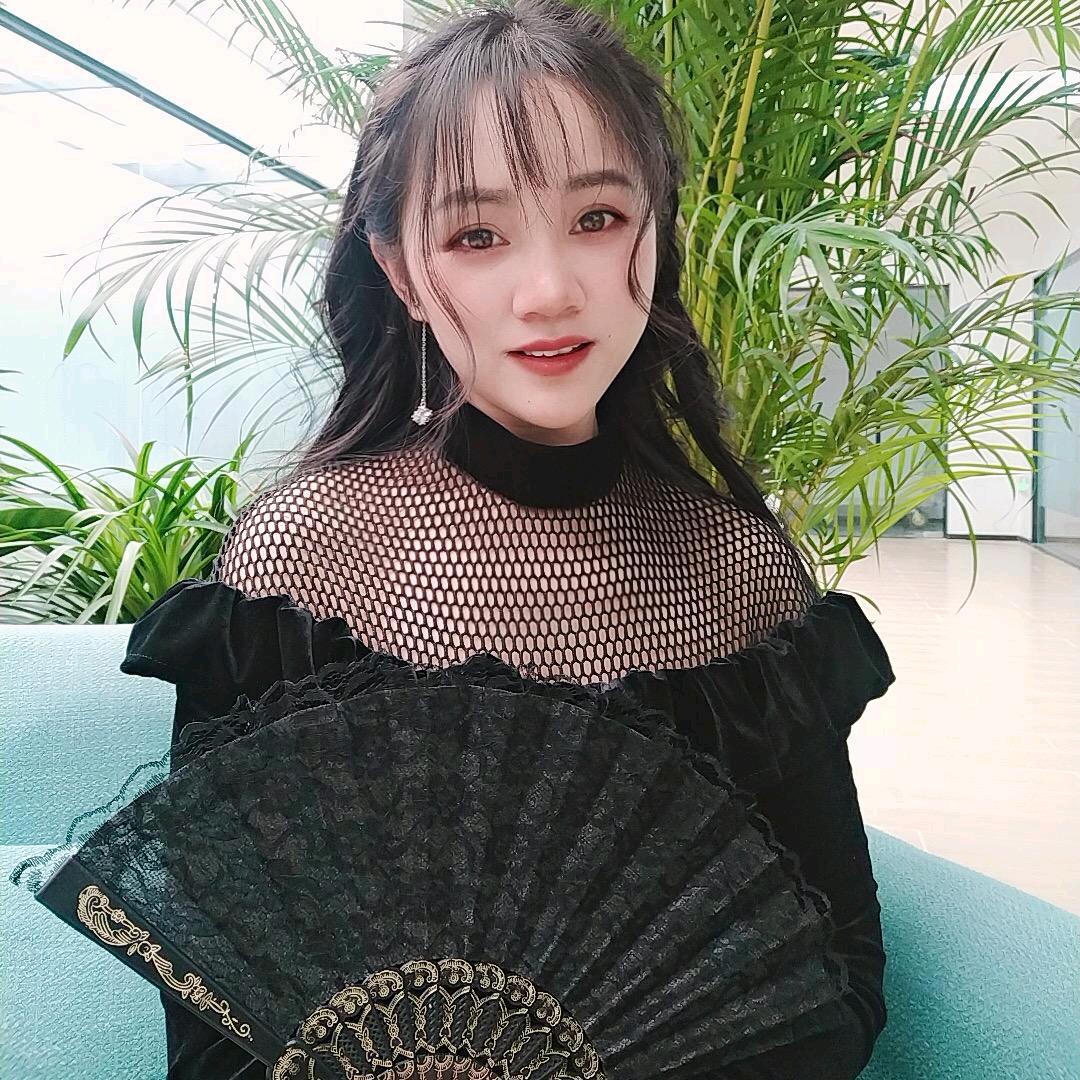 琪琪在工厂