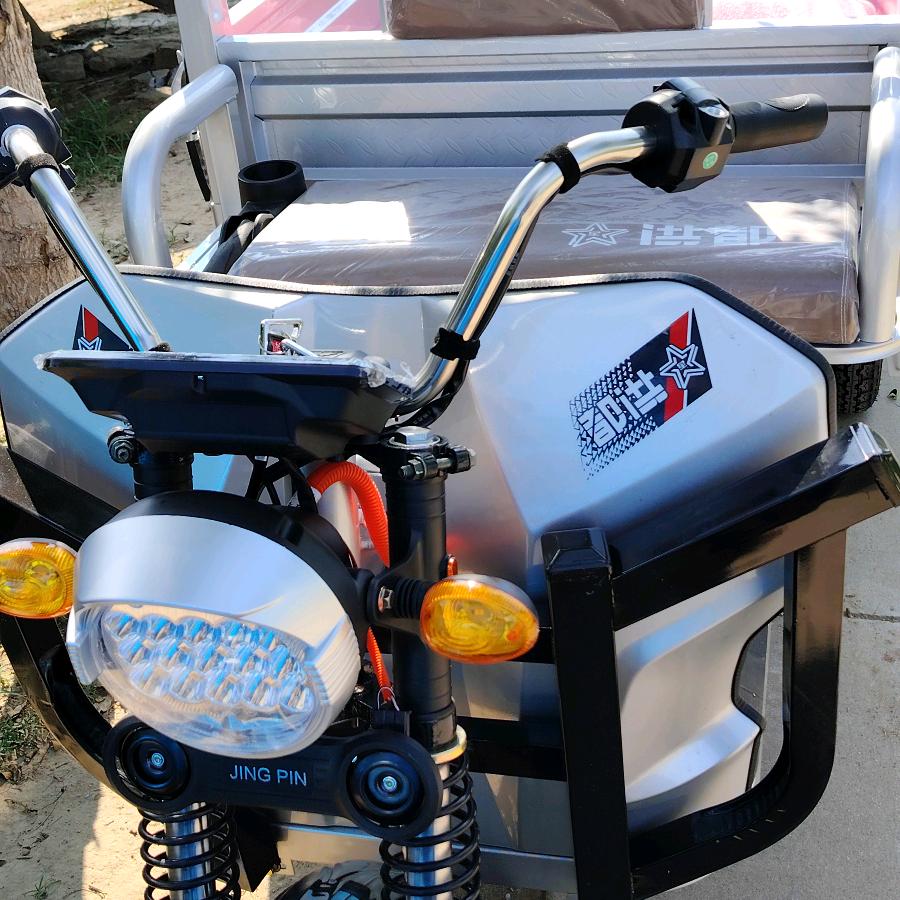 冯唐洪都电车