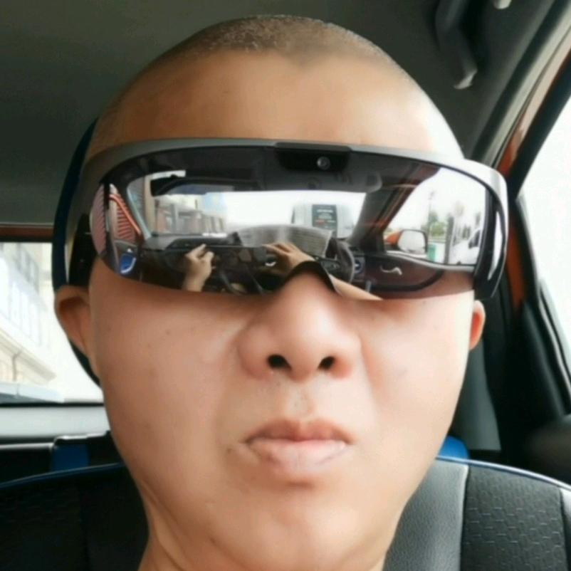 人二中一口二贝儿
