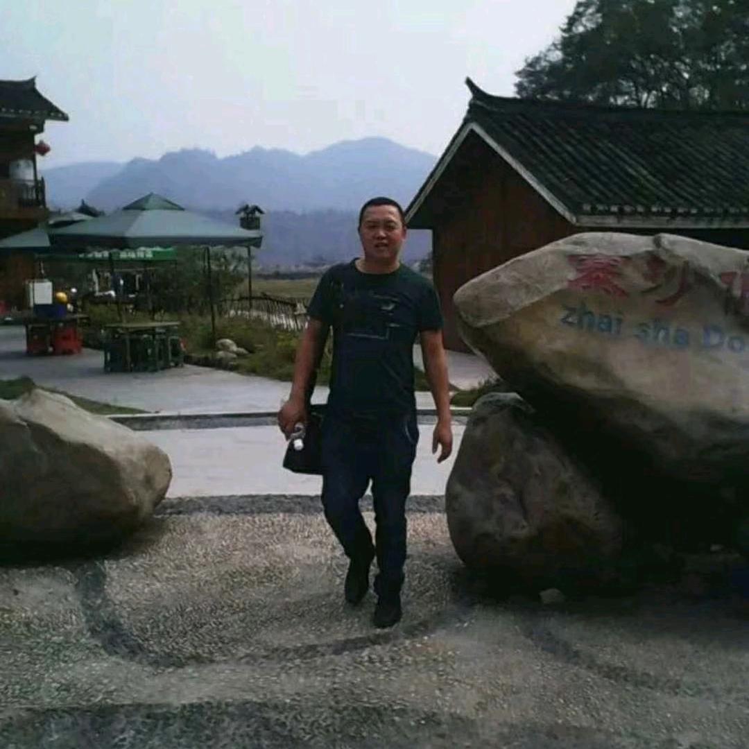 风     清      杨