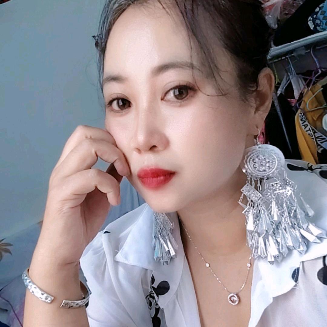 云南普洱，单亲妈妈