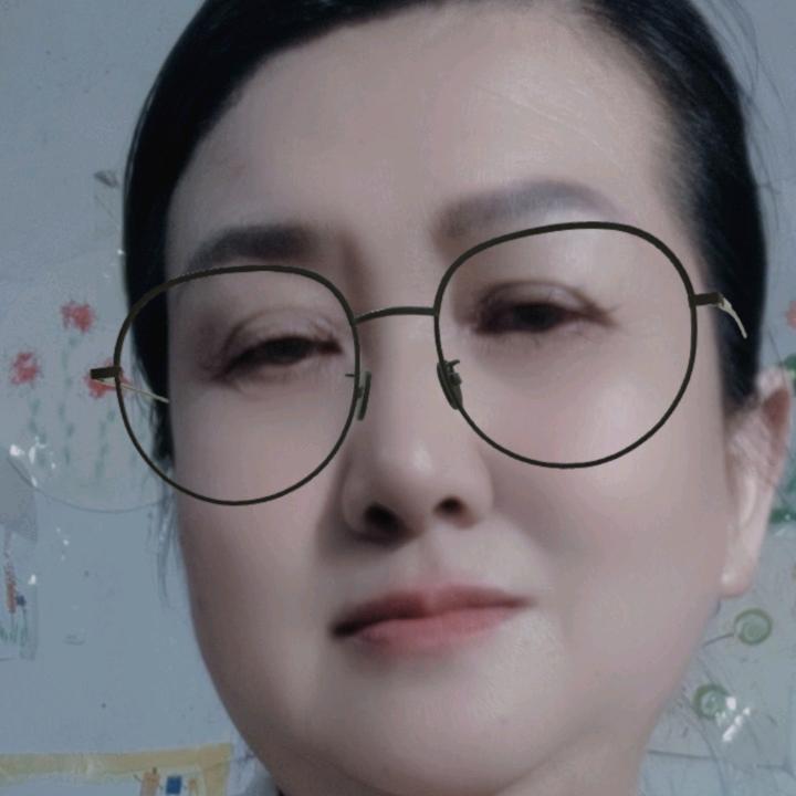 定订购整体橱柜，和洗衣机柜，岩板背景墙，