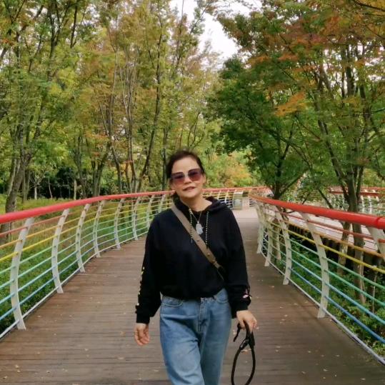 倚天柒柒，晓萍（拒绝私聊）