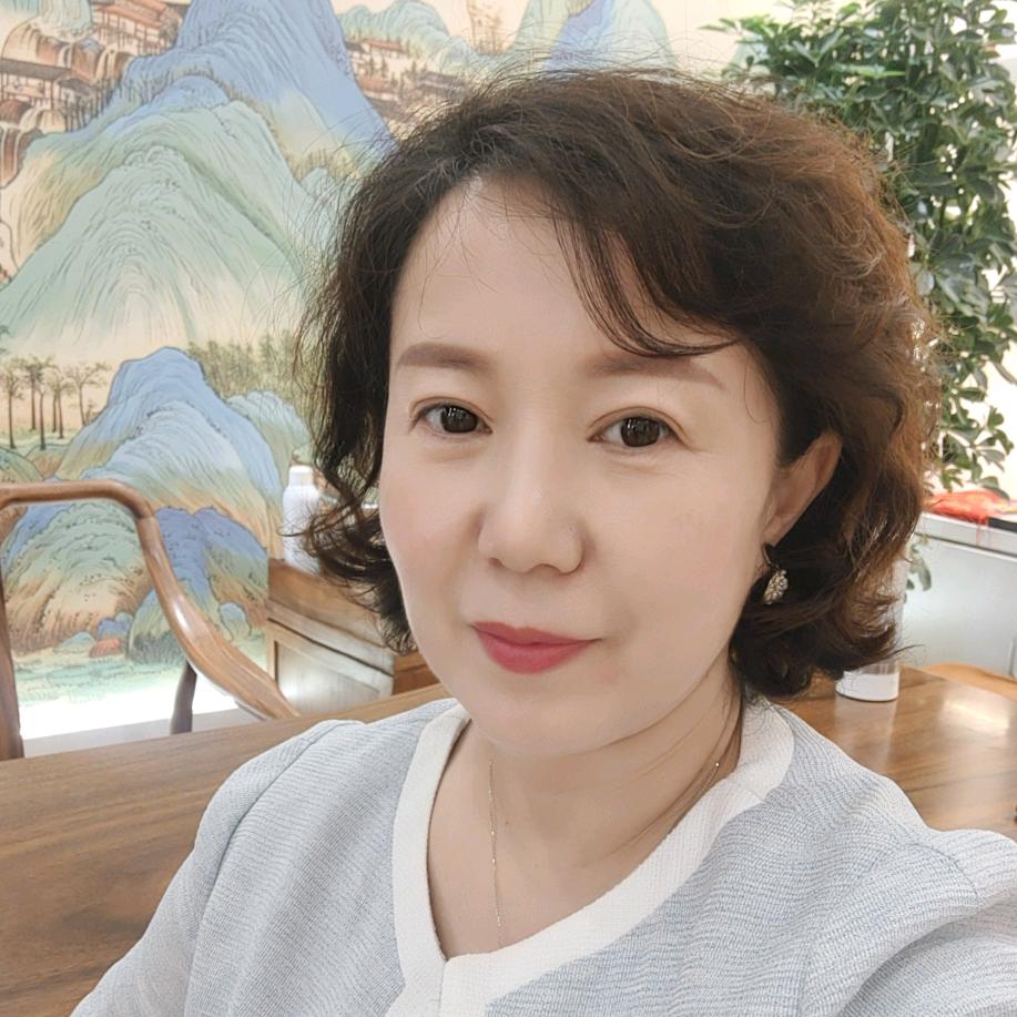 阿萌的月亮海