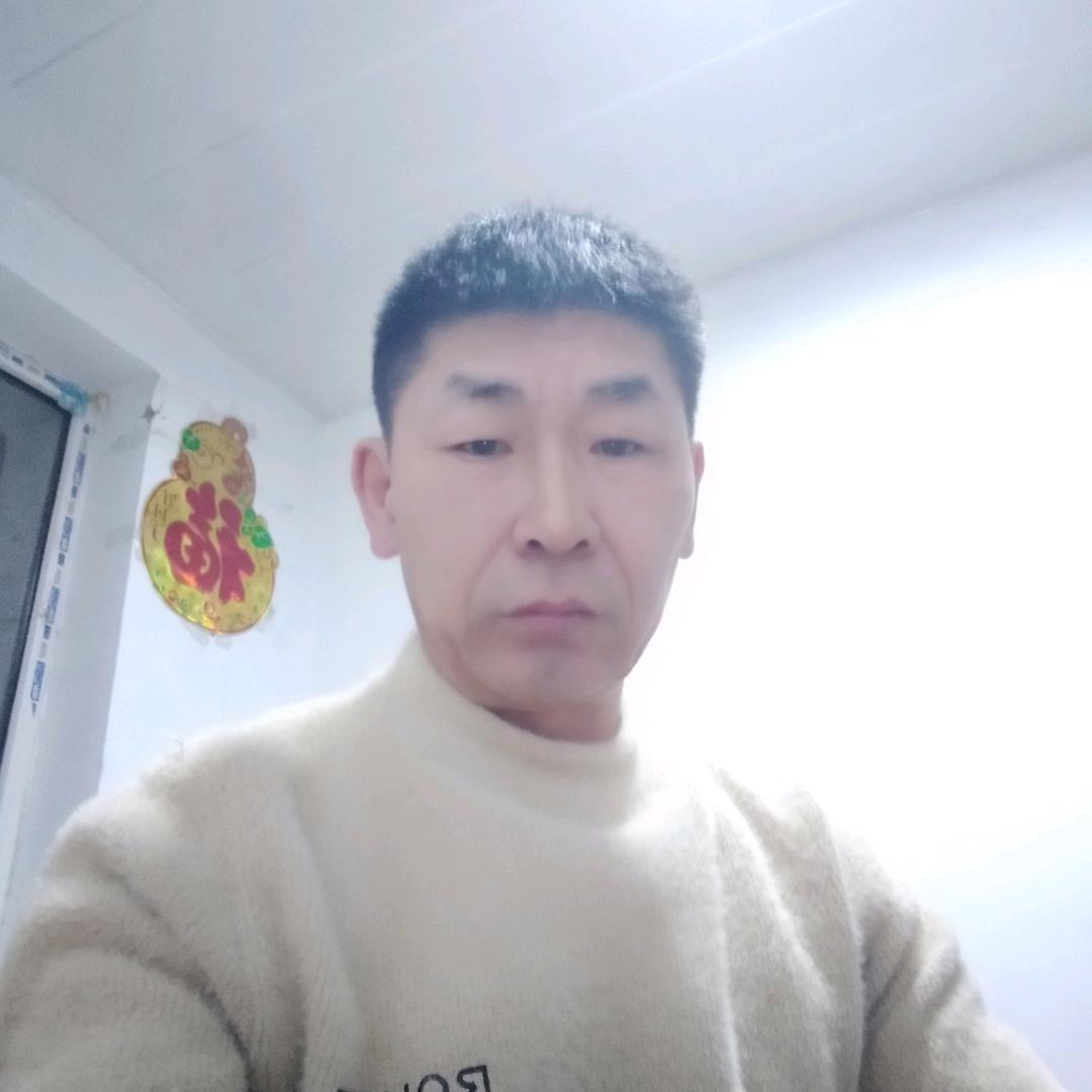雪狼(严妮弟弟)