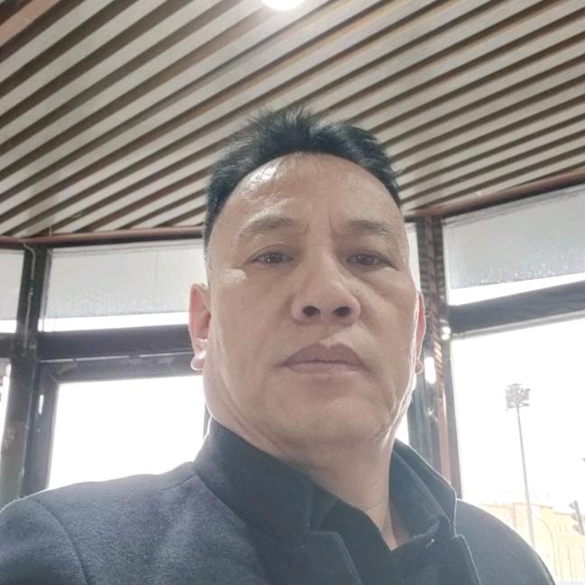 林长银小林名表店，星辰万里民宿，诚信经营