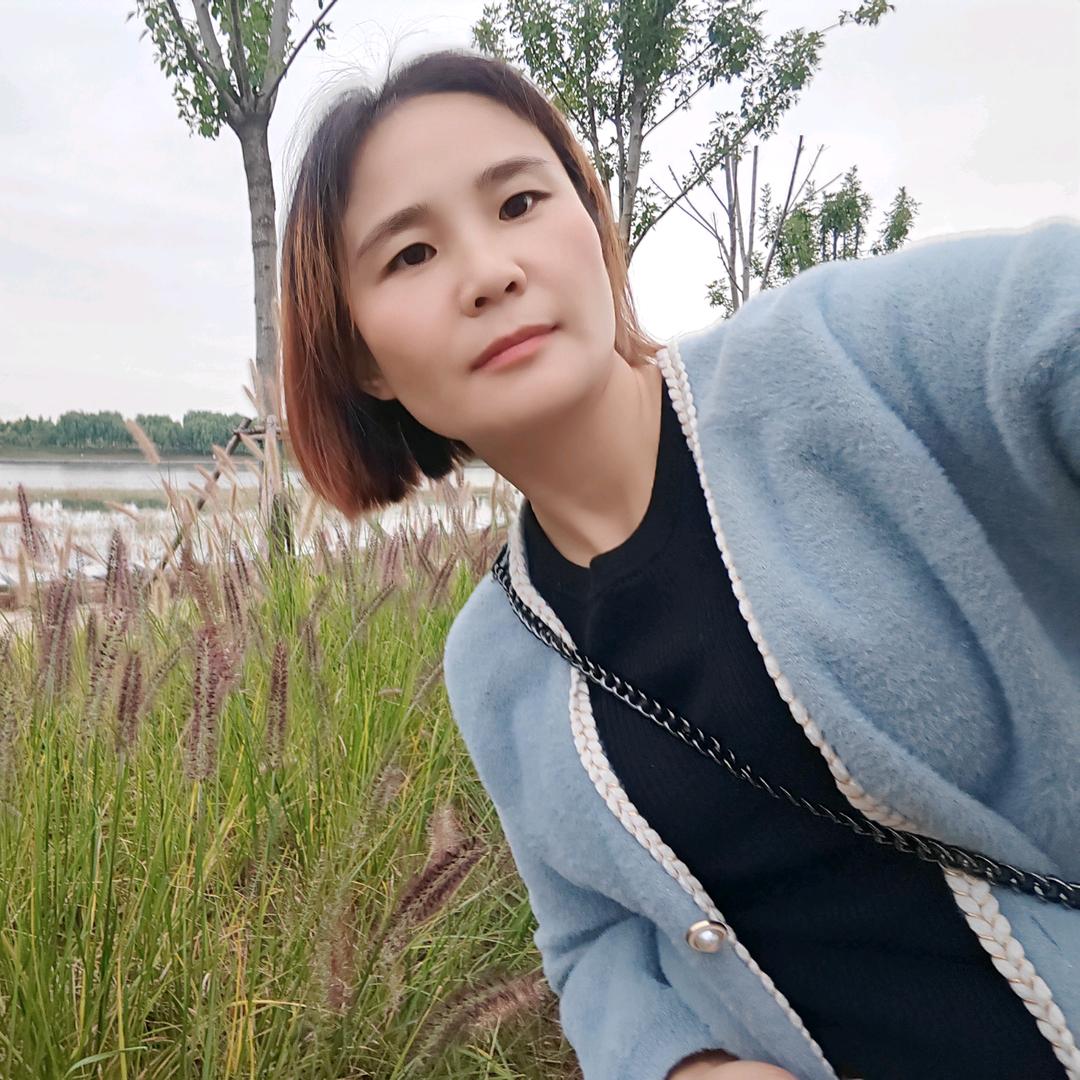 女兆人青