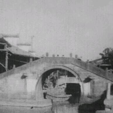 居驷桥人