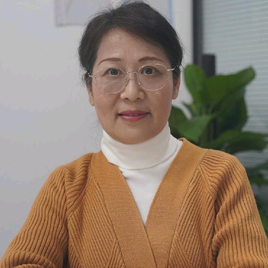 王妈妈陪伴成长