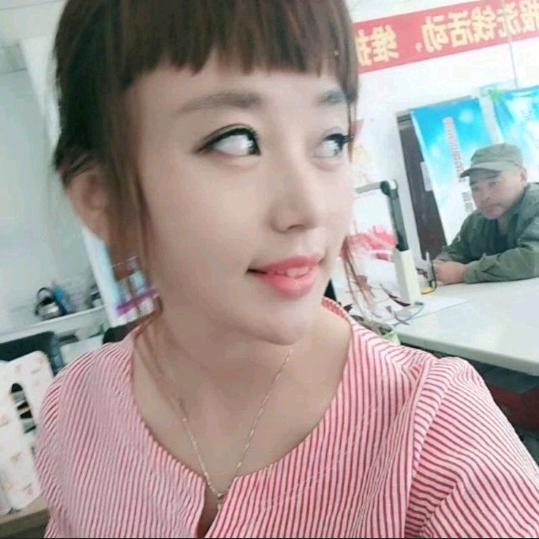德华