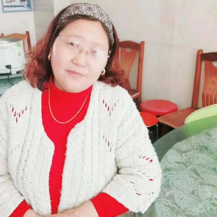 平淡的生活🍇🍇🌹🌹