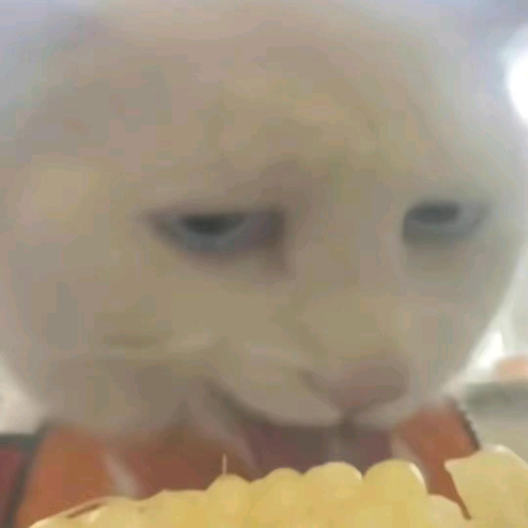 玄幻的高大老鹰