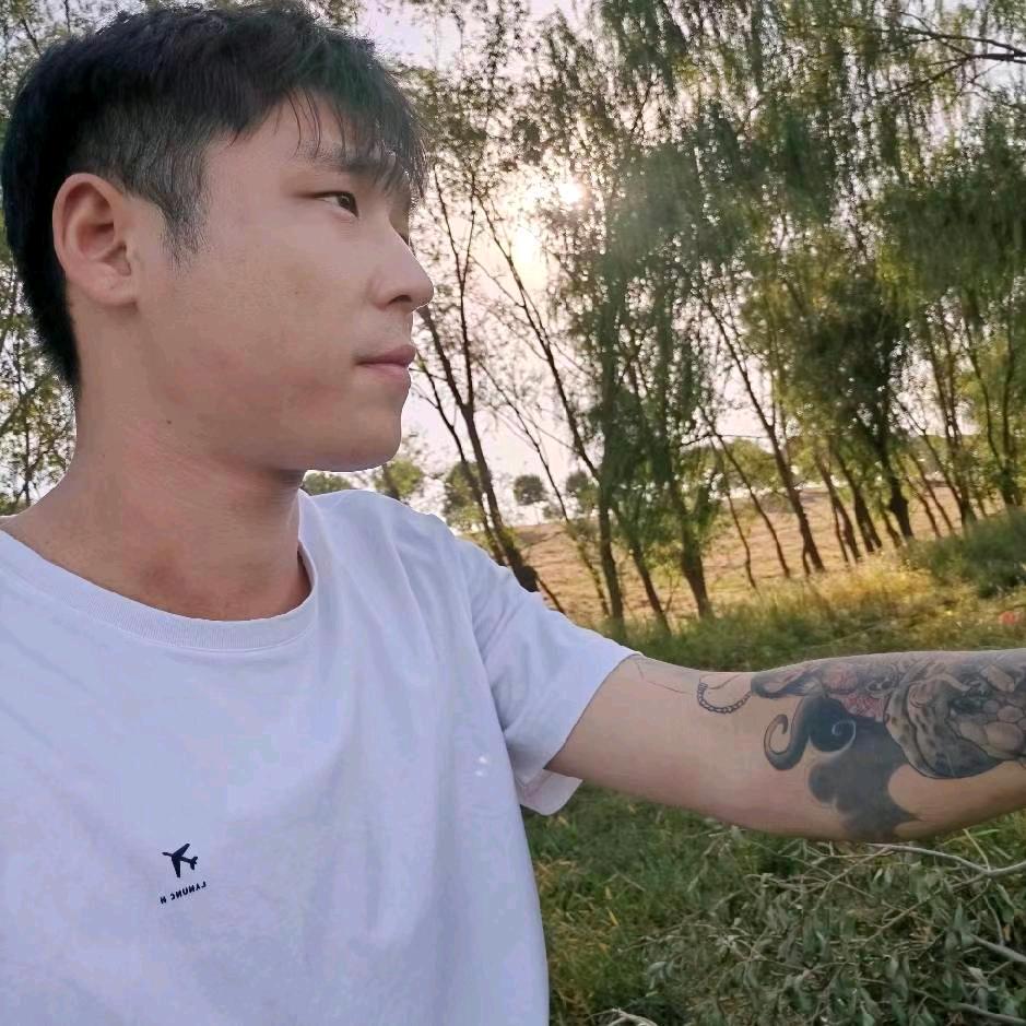 负债千万觅富婆