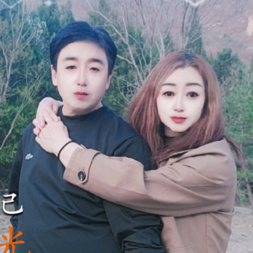 《快乐的奶奶》