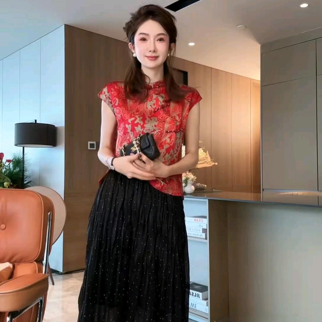 艺艺吖💞精品穿搭