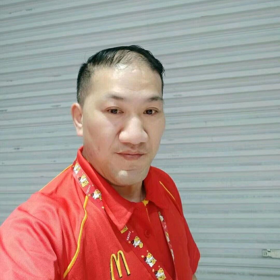 英俊的男人