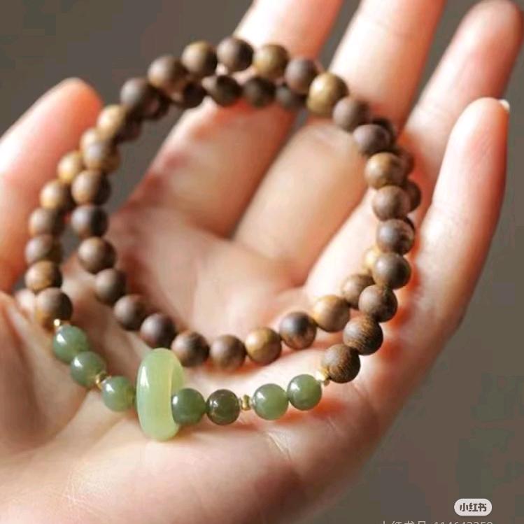 珠珠的沉香珠子手串