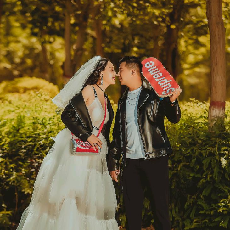 亚克西夫妇