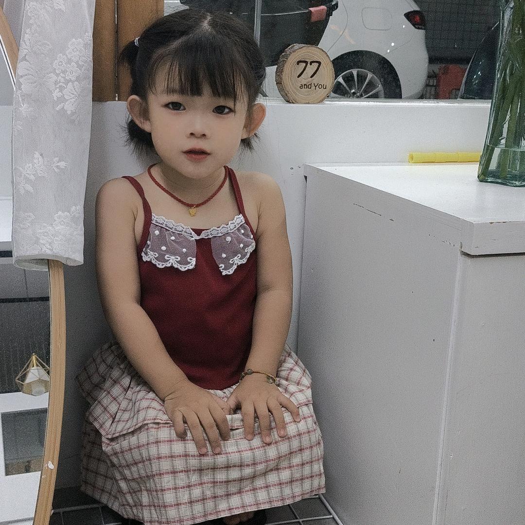 恩恩爱吃肉