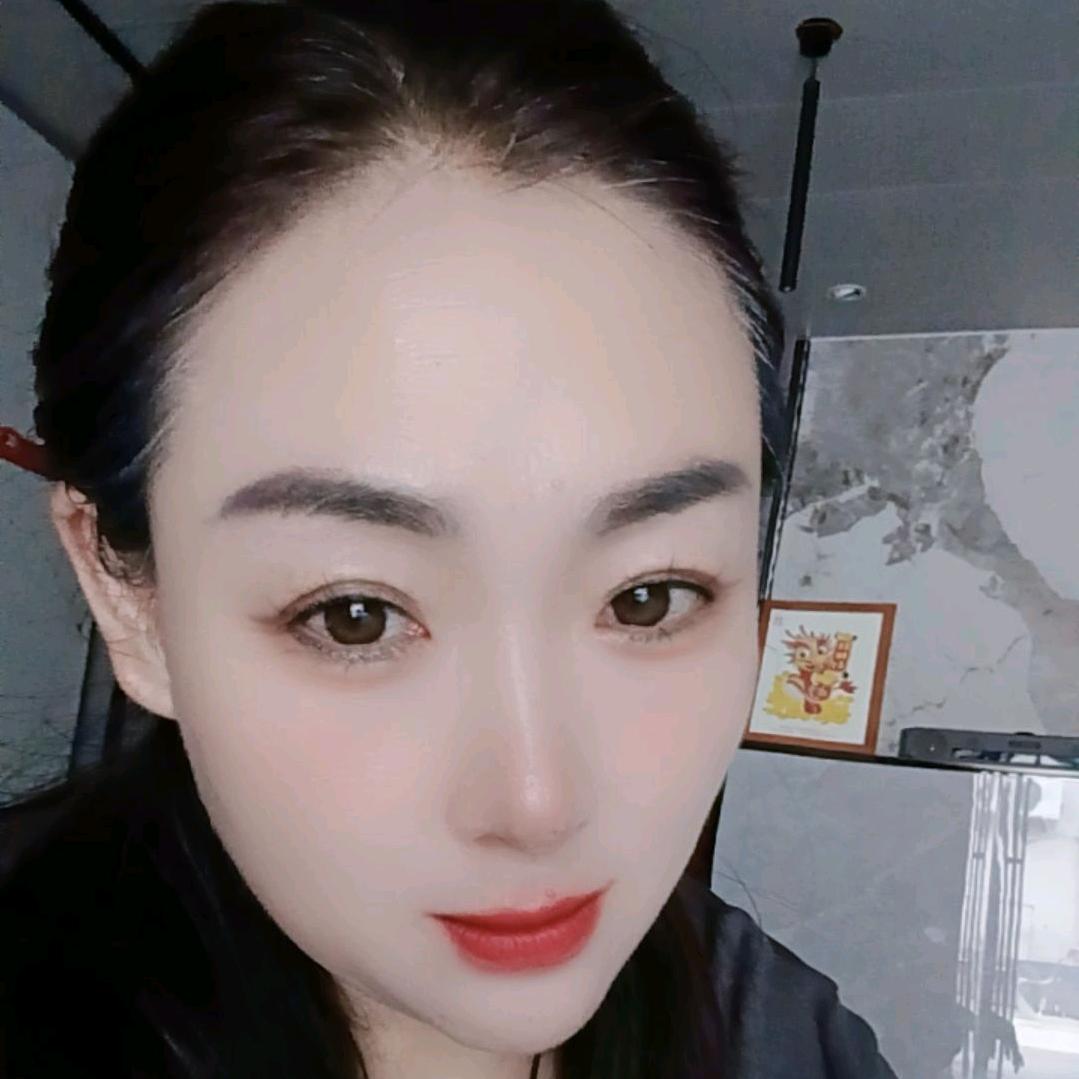 快乐的刘姐，橱窗好物，，，小号《卖瓷砖的