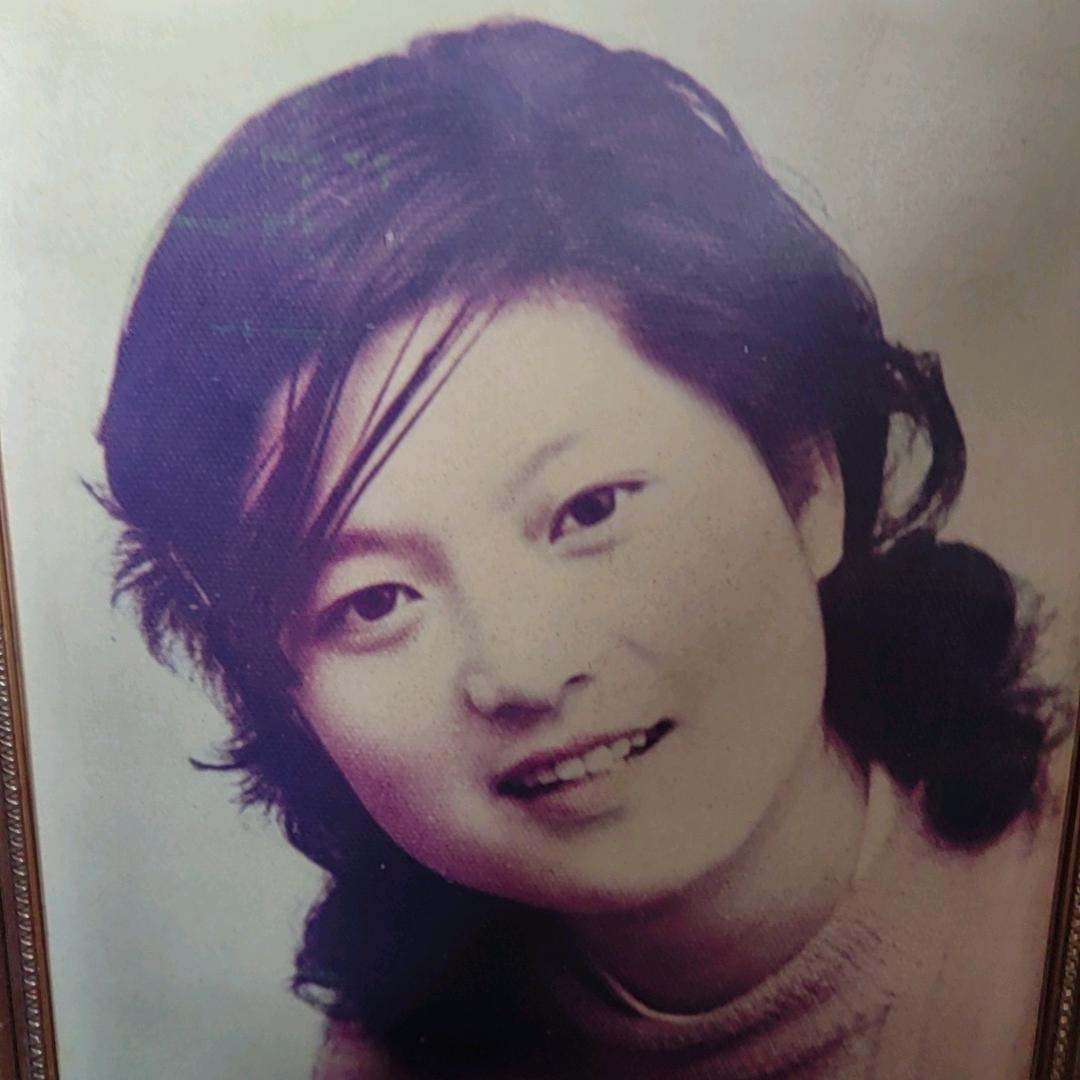 栩宁奶奶。