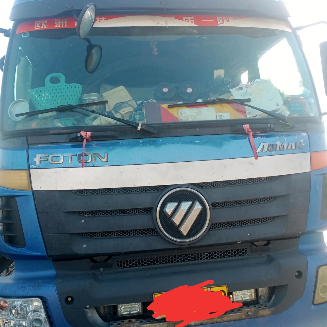 社会把人教坏了。