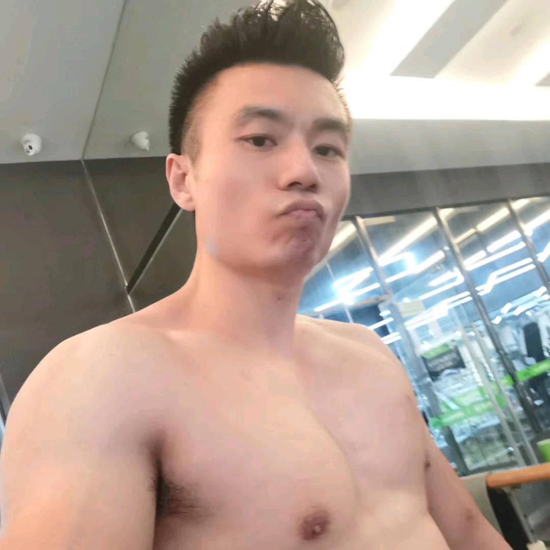 KK训练营（女主播身材收割师）