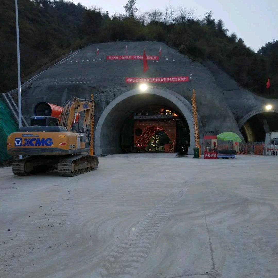 隧道二衬施工（小胡）