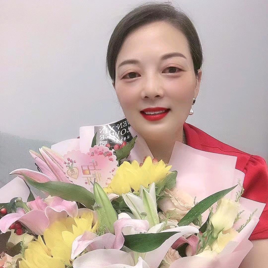 六安芳姐