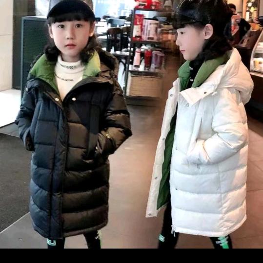 卖童装的小姐姐
