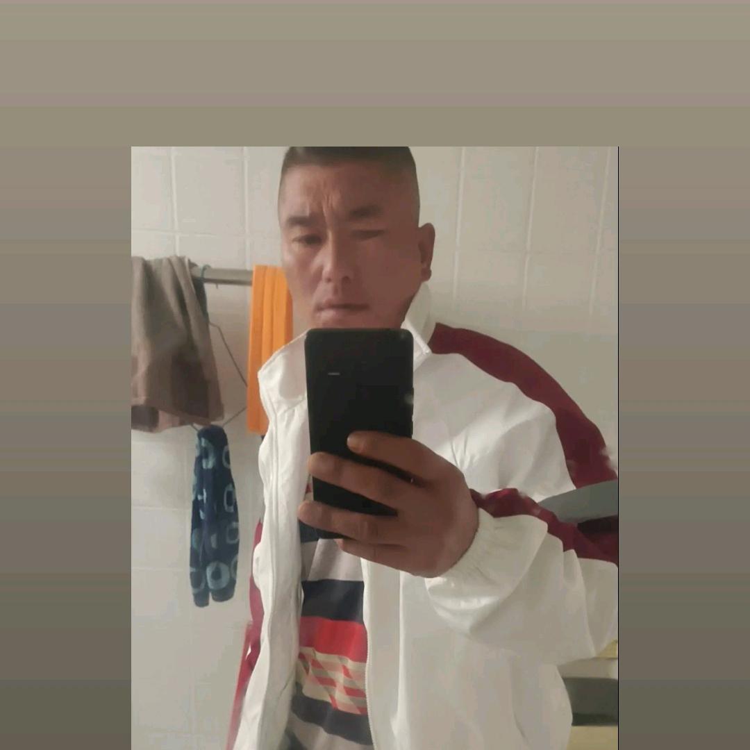 开开心心美一天，