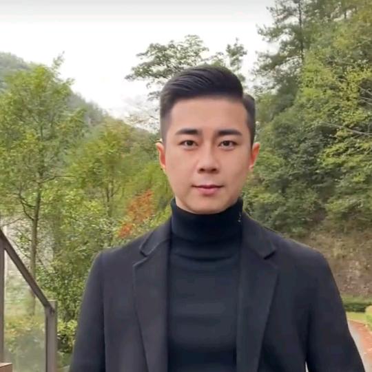 免拆模板建房