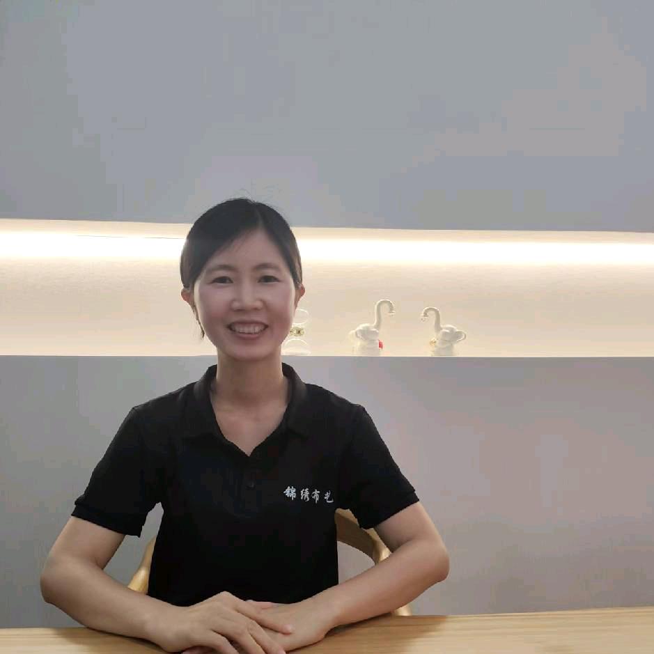 贵港卖窗帘的梅姐