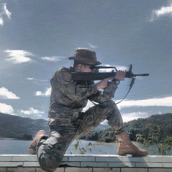 ο▬▬▬▬◙▇▇▇▇▇▇▇▇▇▇▇▇◤