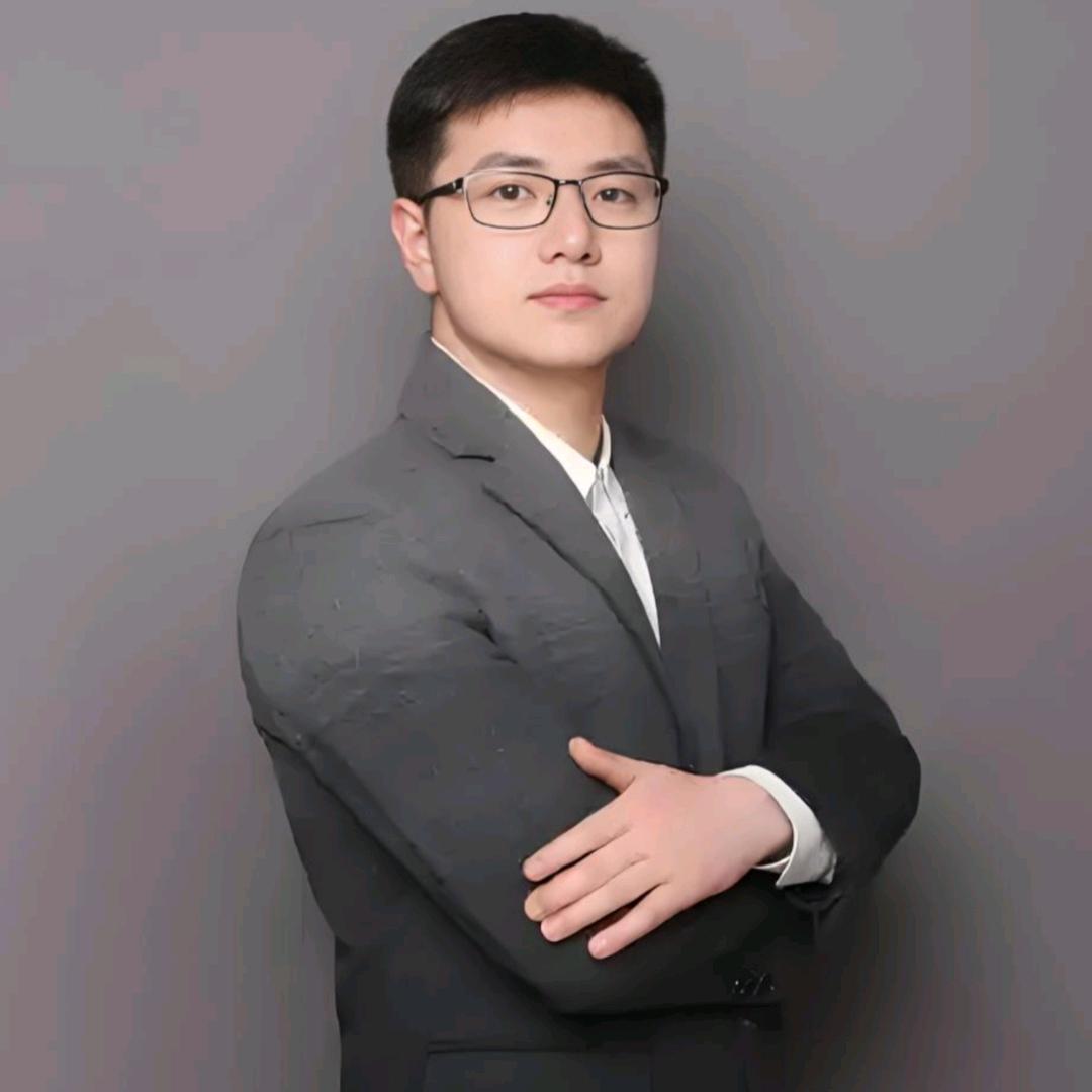 广西升学高中部-岑老师