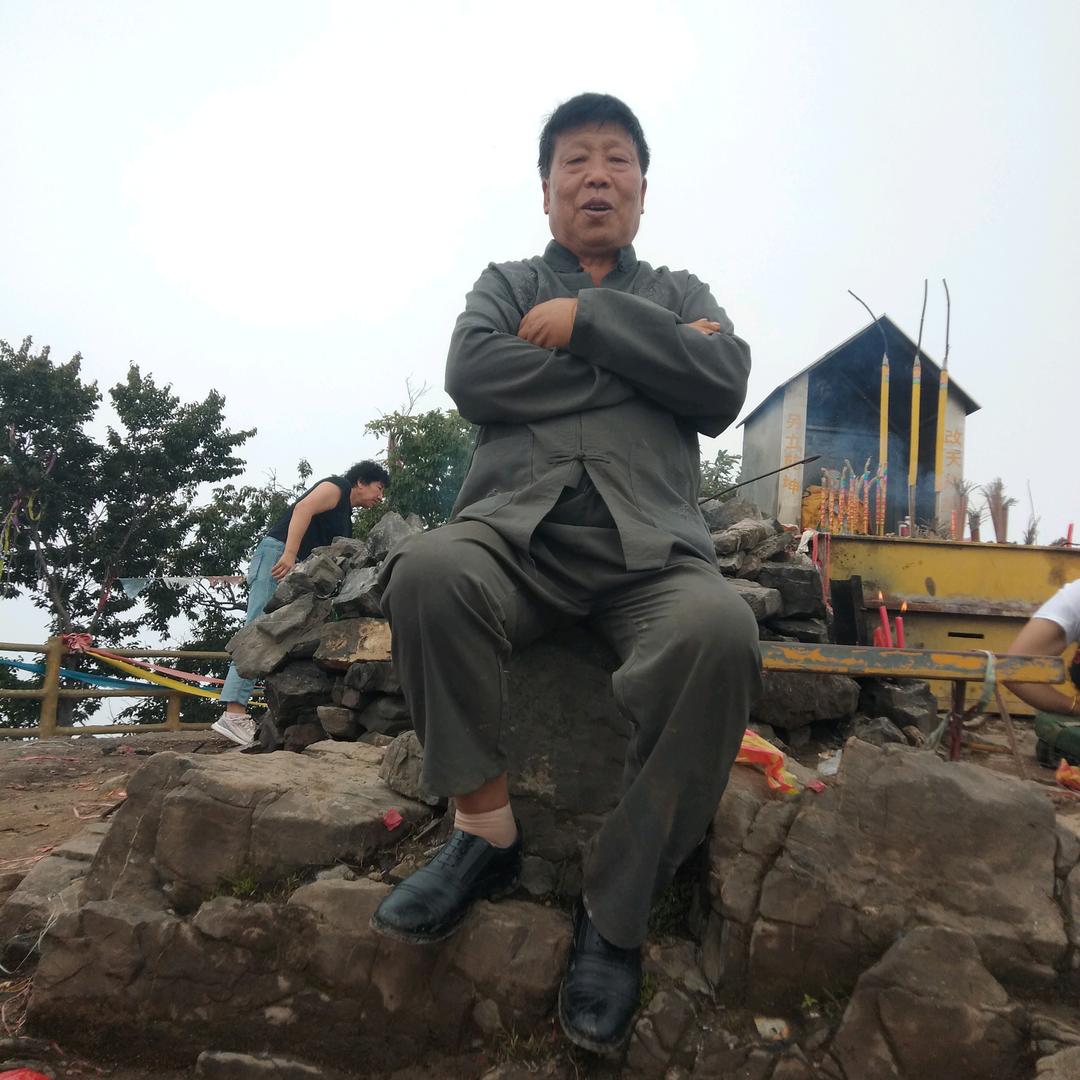 张松占