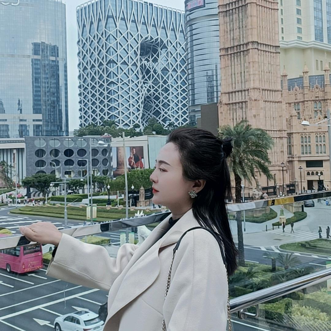 ღ᭄ꦿ꯭凉了♥，湿了眼