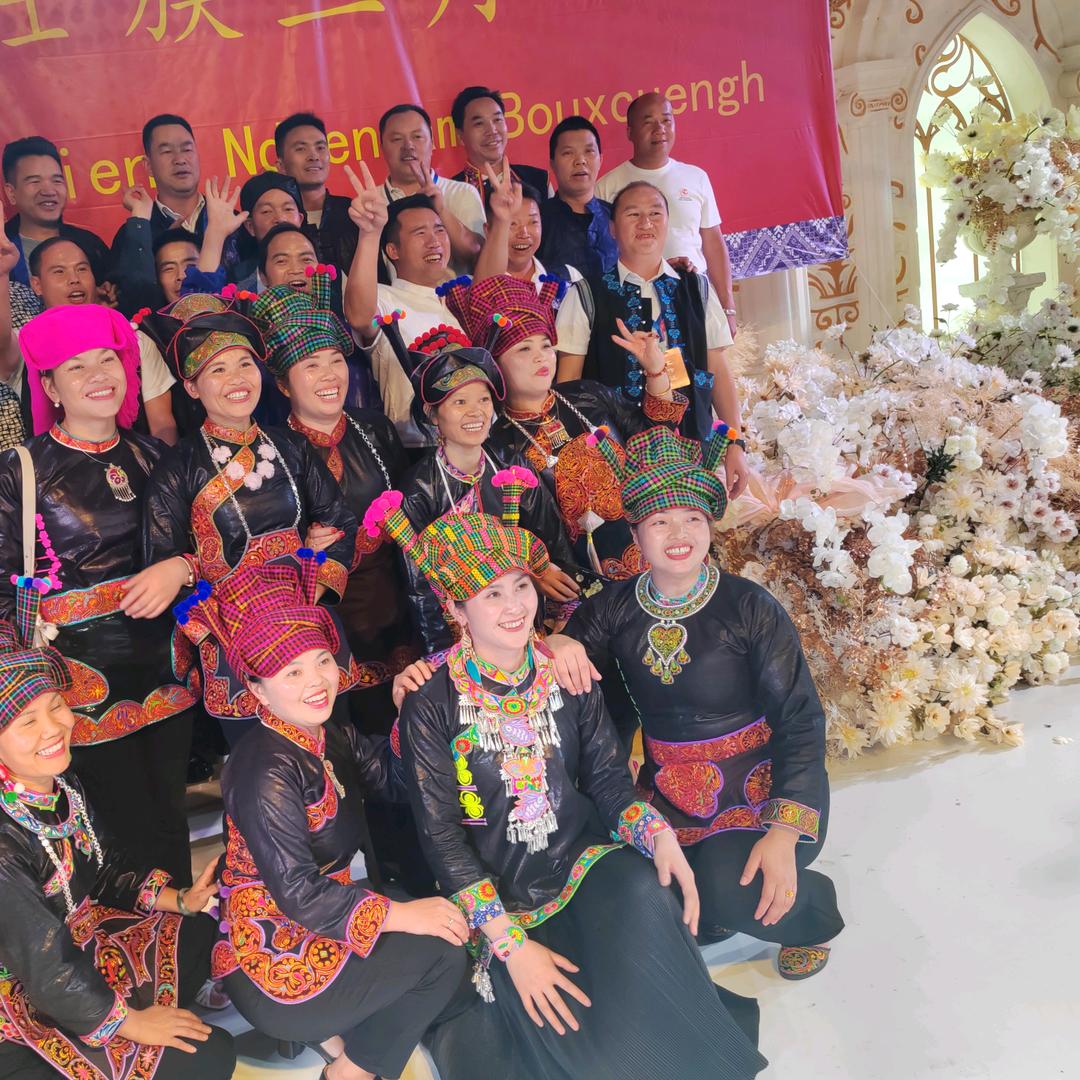 好味昇文山酸汤米线总店官方号