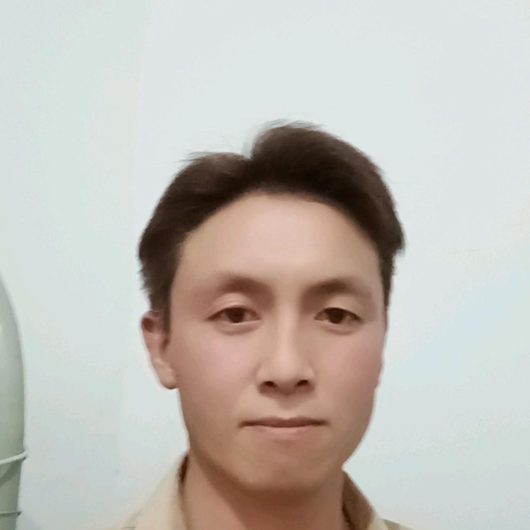微笑少爷(。・㉨・。)ノ♡