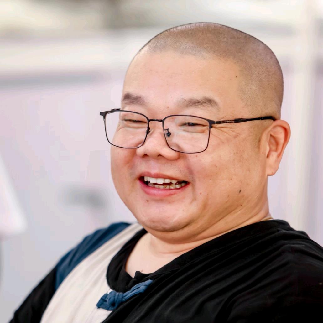 郝中豪