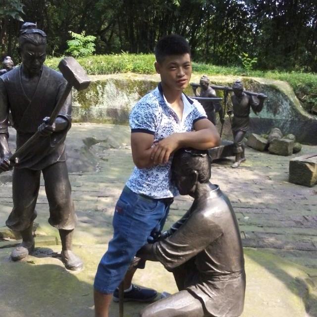 断送青春错爱人