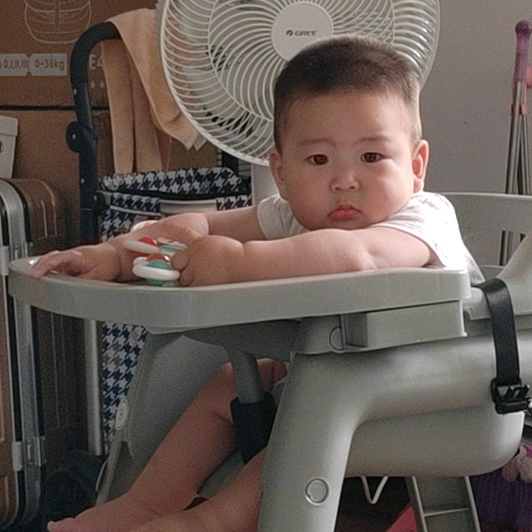 煜