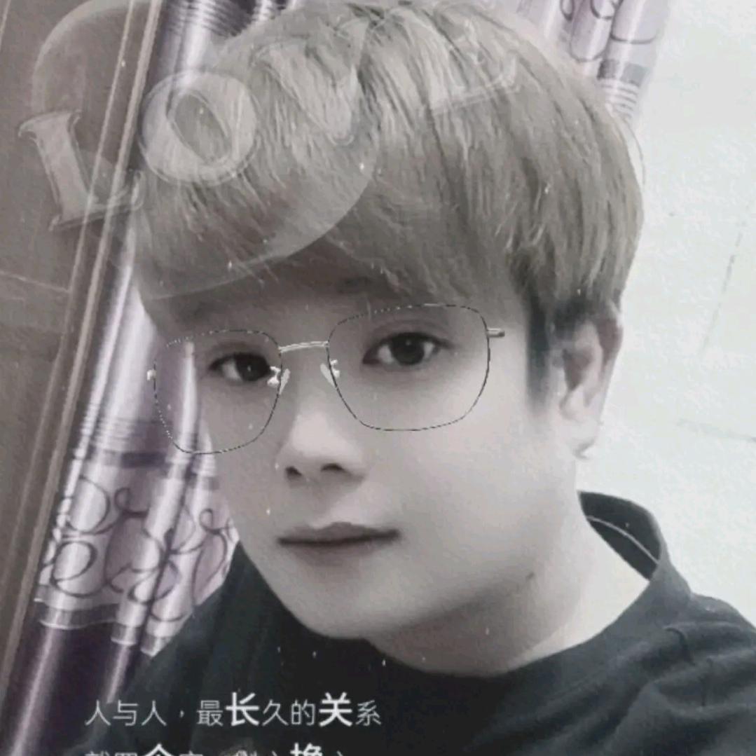 小陳