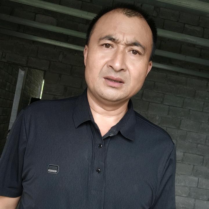 侯师