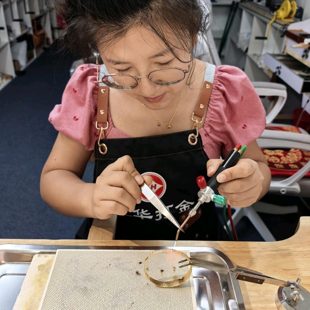 龙华打金
