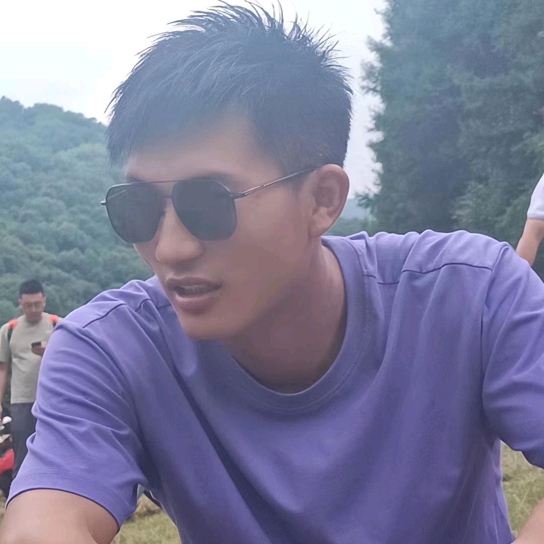 农村养牛大哥