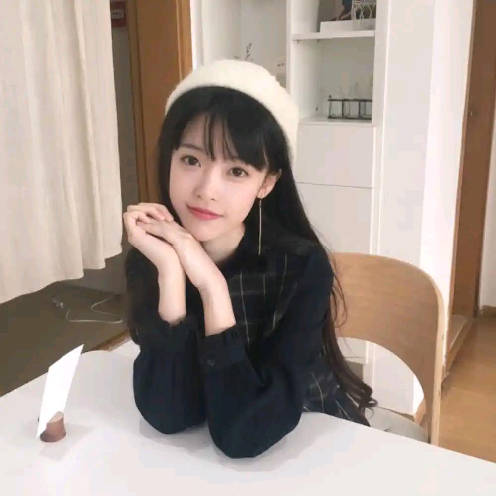 淡雅樱花雨