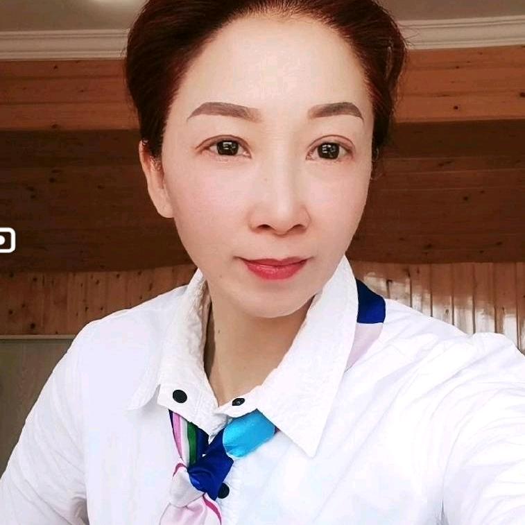 吕四红娘+小军装饰画